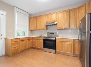 26 Rosslyn Ave N #1, Hamilton, ON L8L 7P2