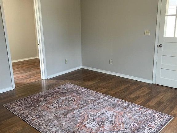 5th image of 314 S Grady Street