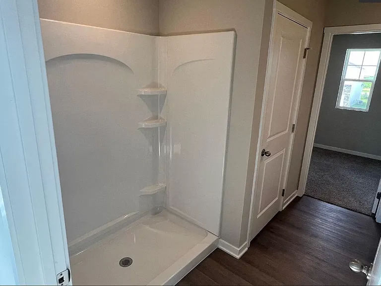 1190 NW Williamsburg Ln — Photo 7