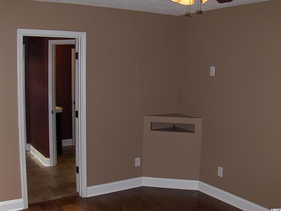 3rd image of 3018 Oak Manor Dr. #Oak Manor Estates