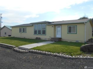 328 E 3rd St, Lind, WA 99341