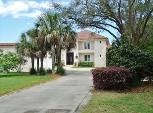 30910 Magnolia St, Perdido Beach, AL 36530