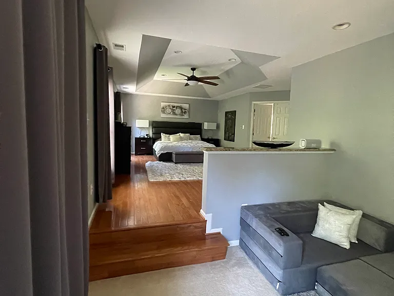 2102 Powells Landing Cir — Photo 9