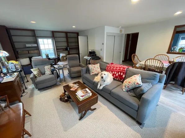 92 Marble St, Stoneham, MA 02180