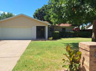 2743 Kimberly Dr, Grapevine, TX 76051