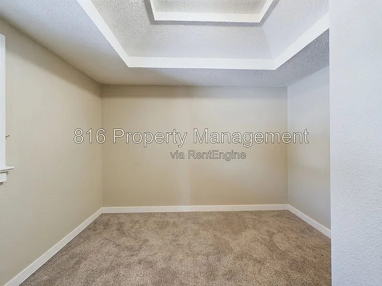 1013 W South Ave #2 — Photo 8