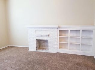 1403 N Emporia Ave #305, Wichita, KS 67214