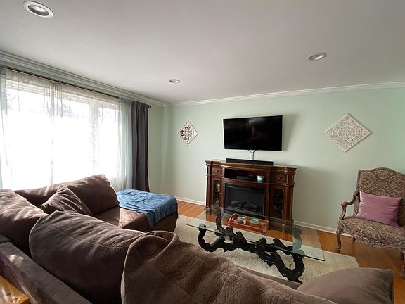 2nd image of 114 Edjil Dr