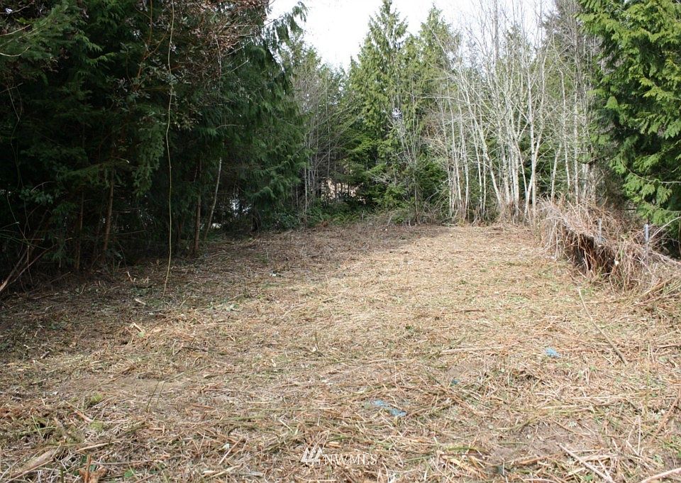 2nd image of 0 Lot #9 SE Buchannen Street