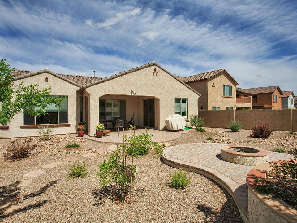 1st image of 739 W Camino Curvitas