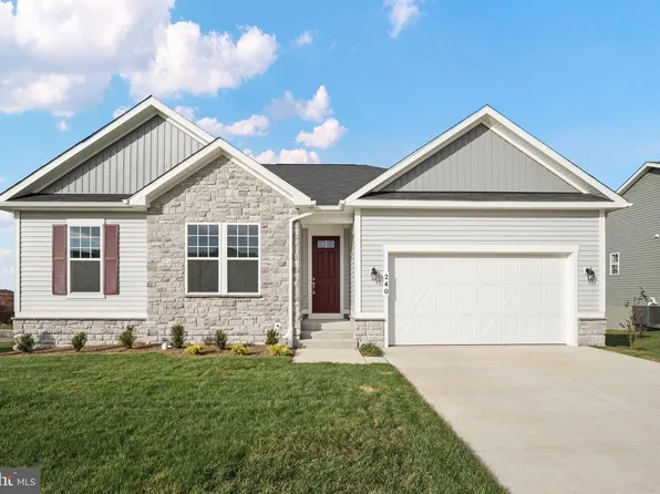 240 Leslie Rd, Stewartstown, PA 17363