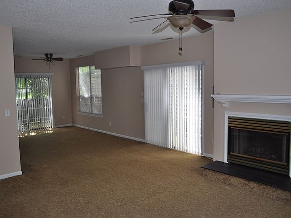 2nd image of 4720 Kempsville Greens Pkwy