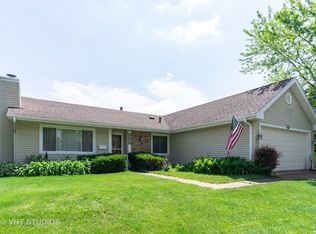5225 Arlington Cir, Hanover Park, IL 60133