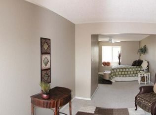 600 McGarry Dr, Cheyenne, WY 82009