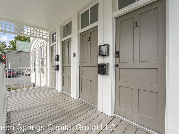 5th image of 17 Oak St #7