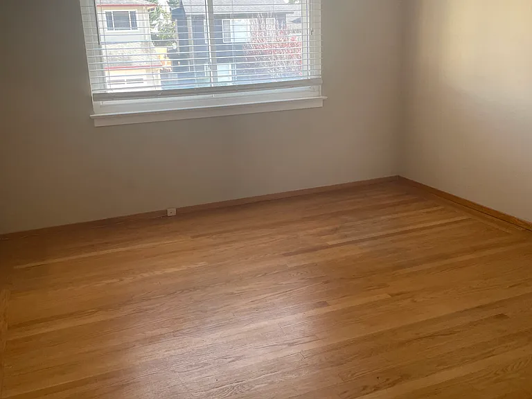 2420 Lexington Way — Photo 9