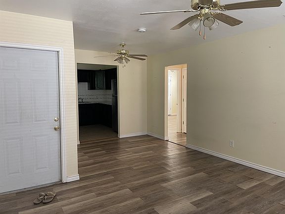 3rd image of 4606 Nesbitt Dr