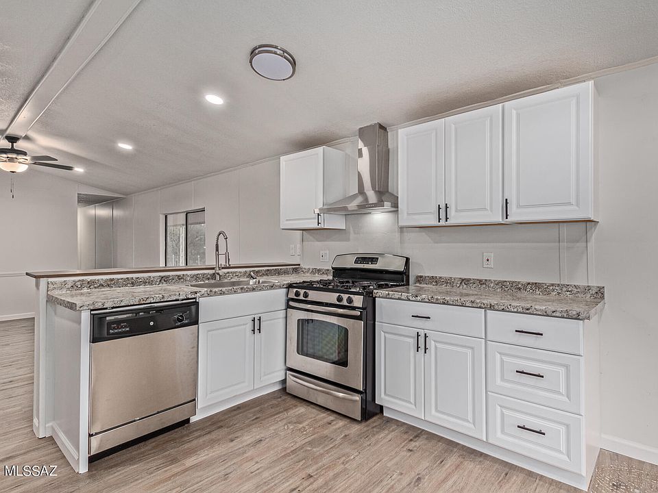 1st image of 16611 N Avenue De La Reata