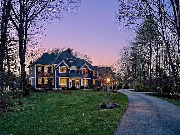 2nd image of 10 Wingate Court