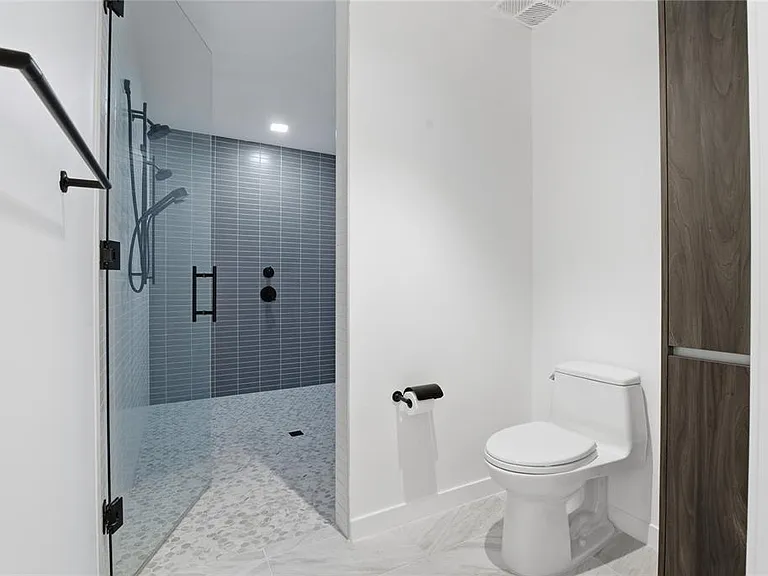 777 3rd Ave N #1202 — Photo 28