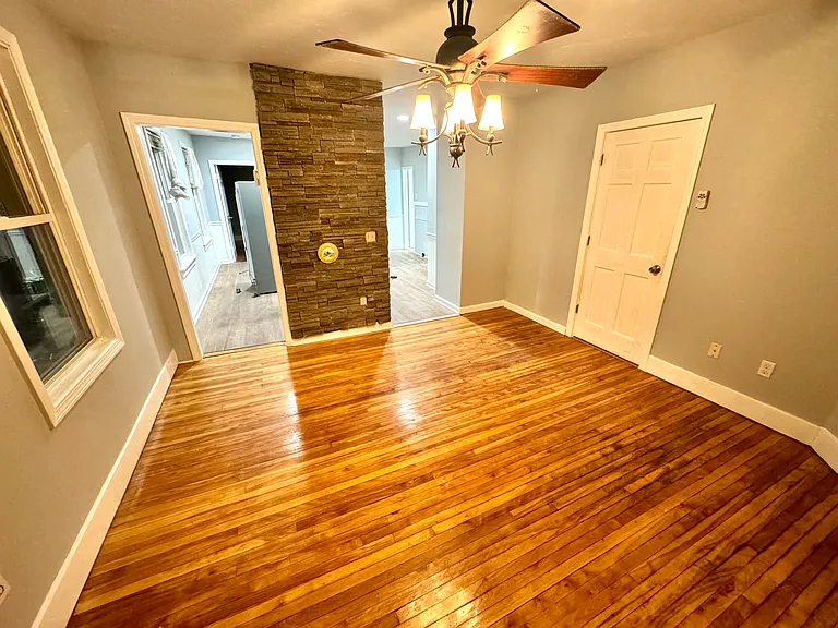 78 Greenwood St #3 — Photo 10