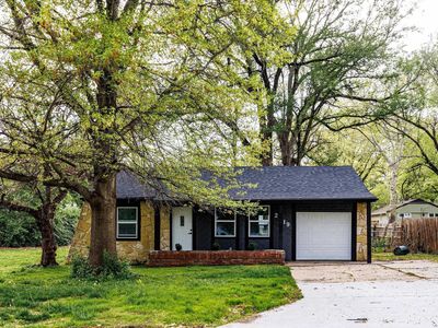 2219 SW Morningside Rd, Topeka, KS, 66614