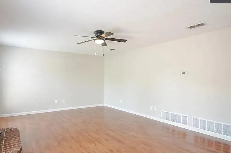 6926 Crystal Ln — Photo 15