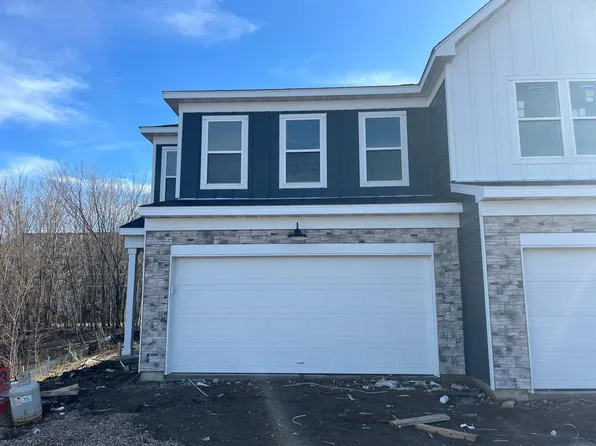 17960 Genoa Dr, Lakeville, MN 55044