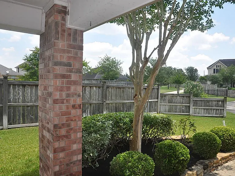 20906 Springport Ct — Photo 3