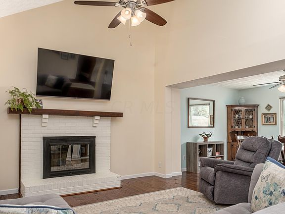 4th image of 6493 Flaxton Ct