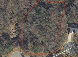 568 Cotton Creek Ln, Winder, GA 30680