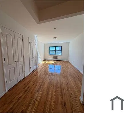 2131 Mapes Ave — Photo 4