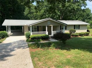 2455 Holtzclaw Rd, Cumming, GA 30041