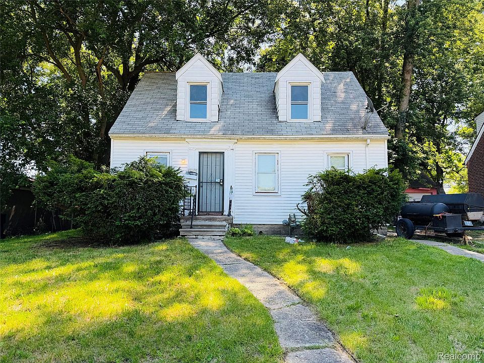 1st image of 17174 Stout St