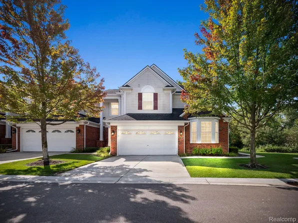 41487 Mitchell Rd, Novi, MI 48377