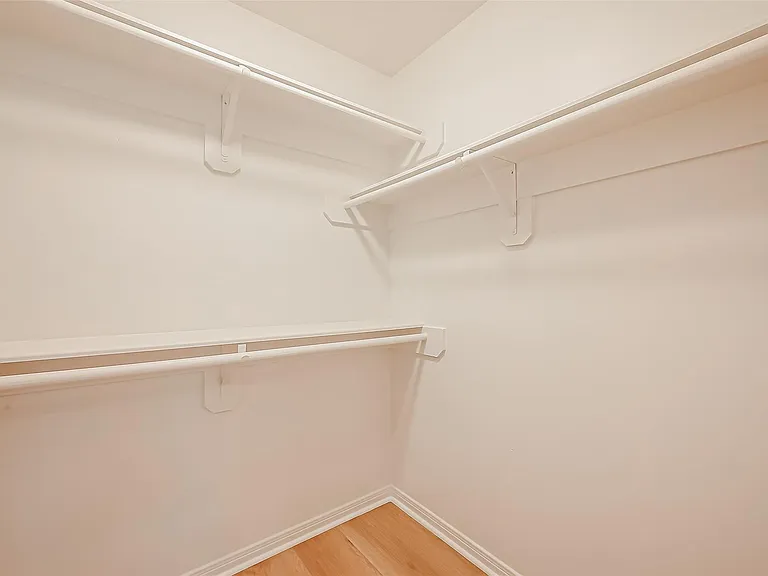11210 Hundred Bridge Ln — Photo 40