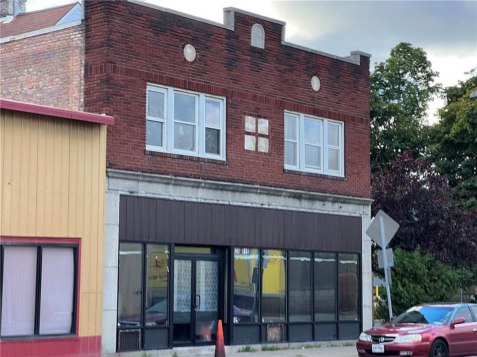 1st image of 818 Dewey Ave