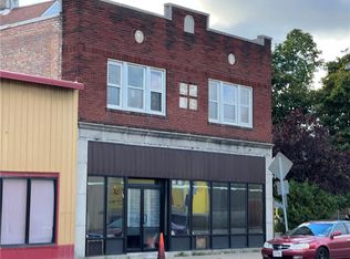 818 Dewey Ave, Rochester, NY 14613