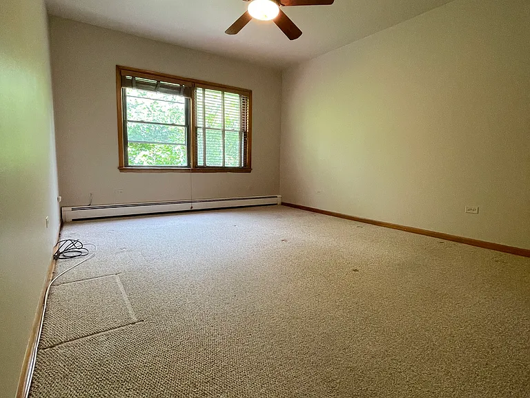 10743-10749 S Pulaski Rd #15 — Photo 7