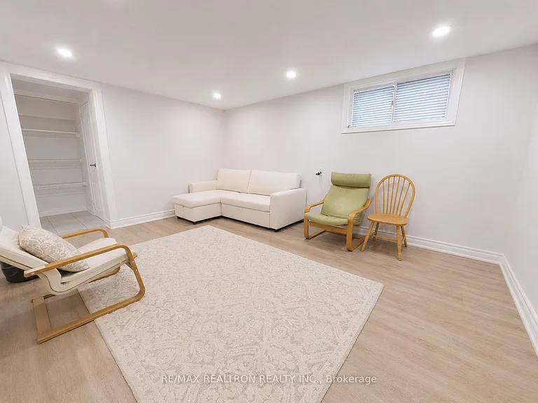 235 Neal Dr — Photo 3