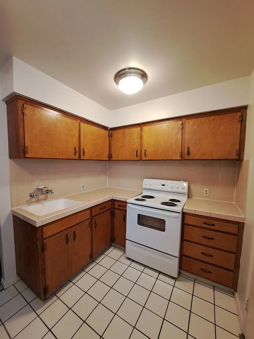 4302 - 4312 E Sierra Madre — Photo 4