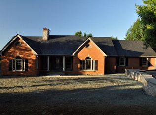 369 Country Place Dr, Boone, NC 28607