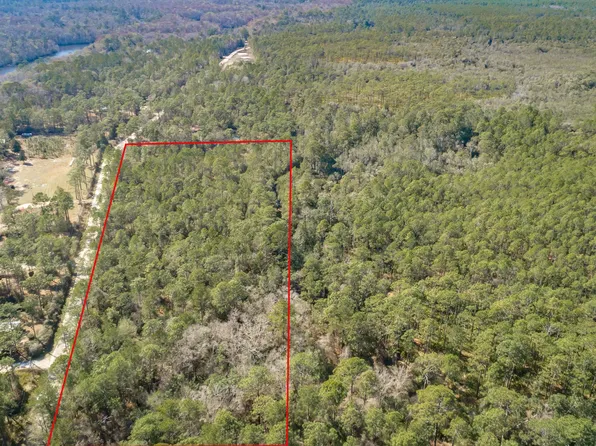 777 Woodlake Rd, Sopchoppy, FL 32358