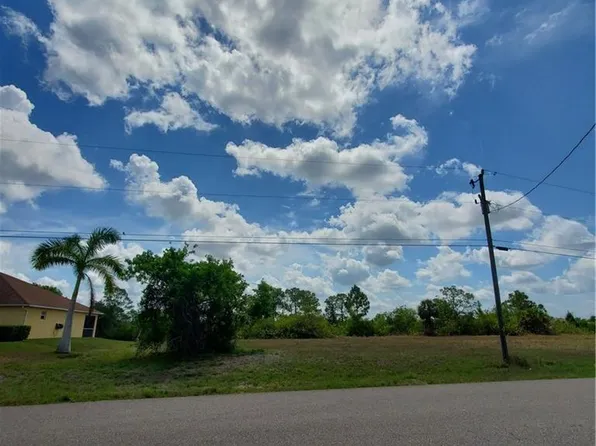3031 NE 1st AVE, CAPE CORAL, FL 33909