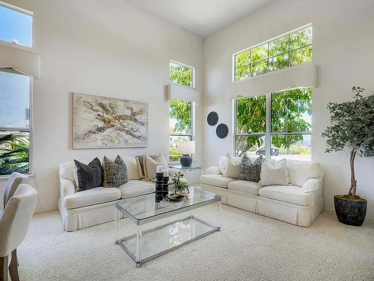 5060 Avenida De La Plata — Photo 17