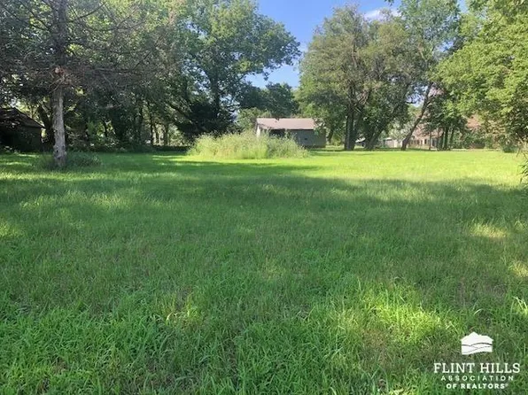 0 E Stockholm St S, White City, KS 66872