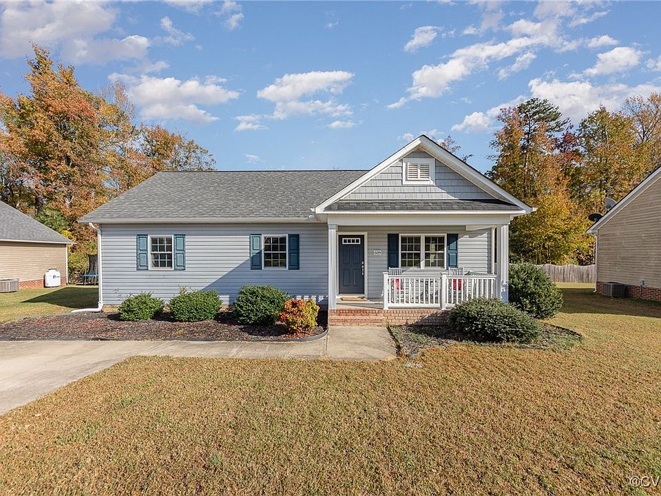 1st image of 609 Yellowstone Dr