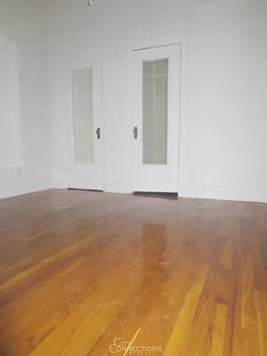 Rented by City Connections Realty | media 9