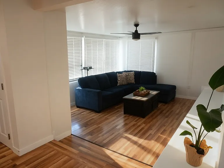 8943 Kittyhawk Ave — Photo 4