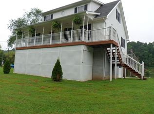 1835 Julia Simpkins Rd, Hiwassee, VA 24347
